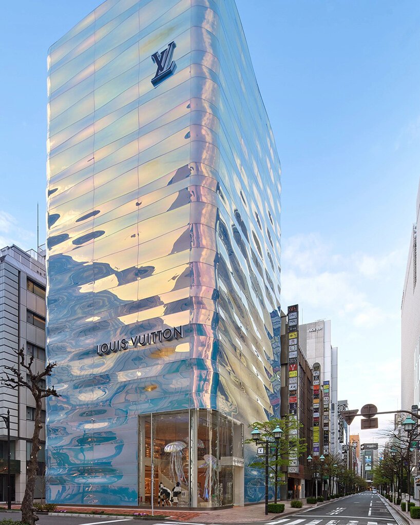 jun-aoki-peter-marino-louis-vuitton-ginza-namiki-store-tokyo-designboom-01