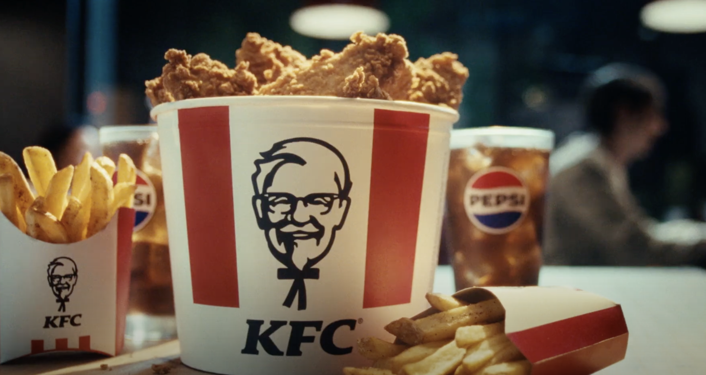 Destaques do ano. AS 17 TONELADAS DE BATATAS FRITAS GRÁTIS NA ESPANHA