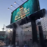 Percy Jackson e um tanque de água em Los Angeles