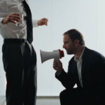 Um apelo aos testículos dos homens na Austrália