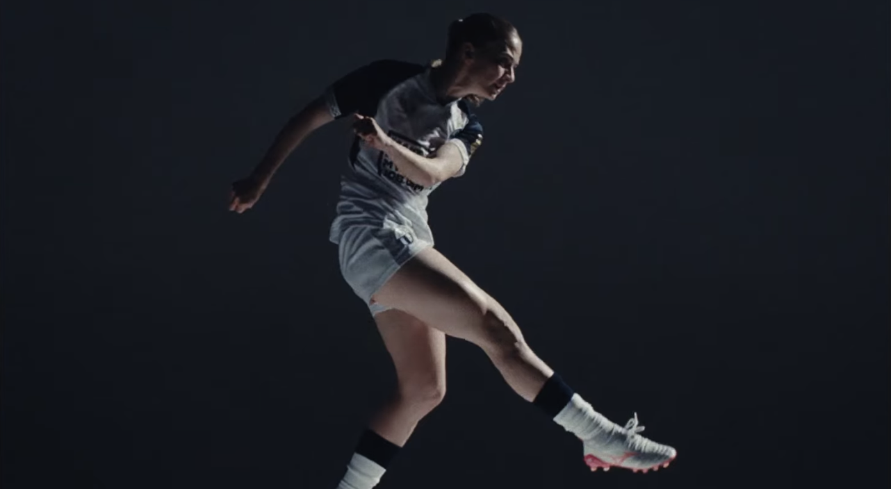 Apoiando o futebol feminino na Suíça