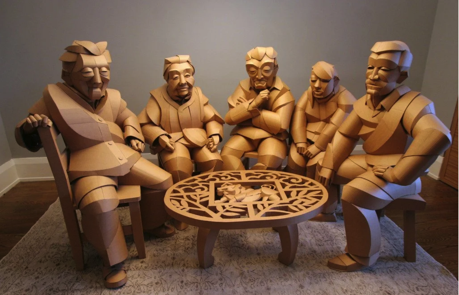 As esculturas de papelão e a tradição familiar da China