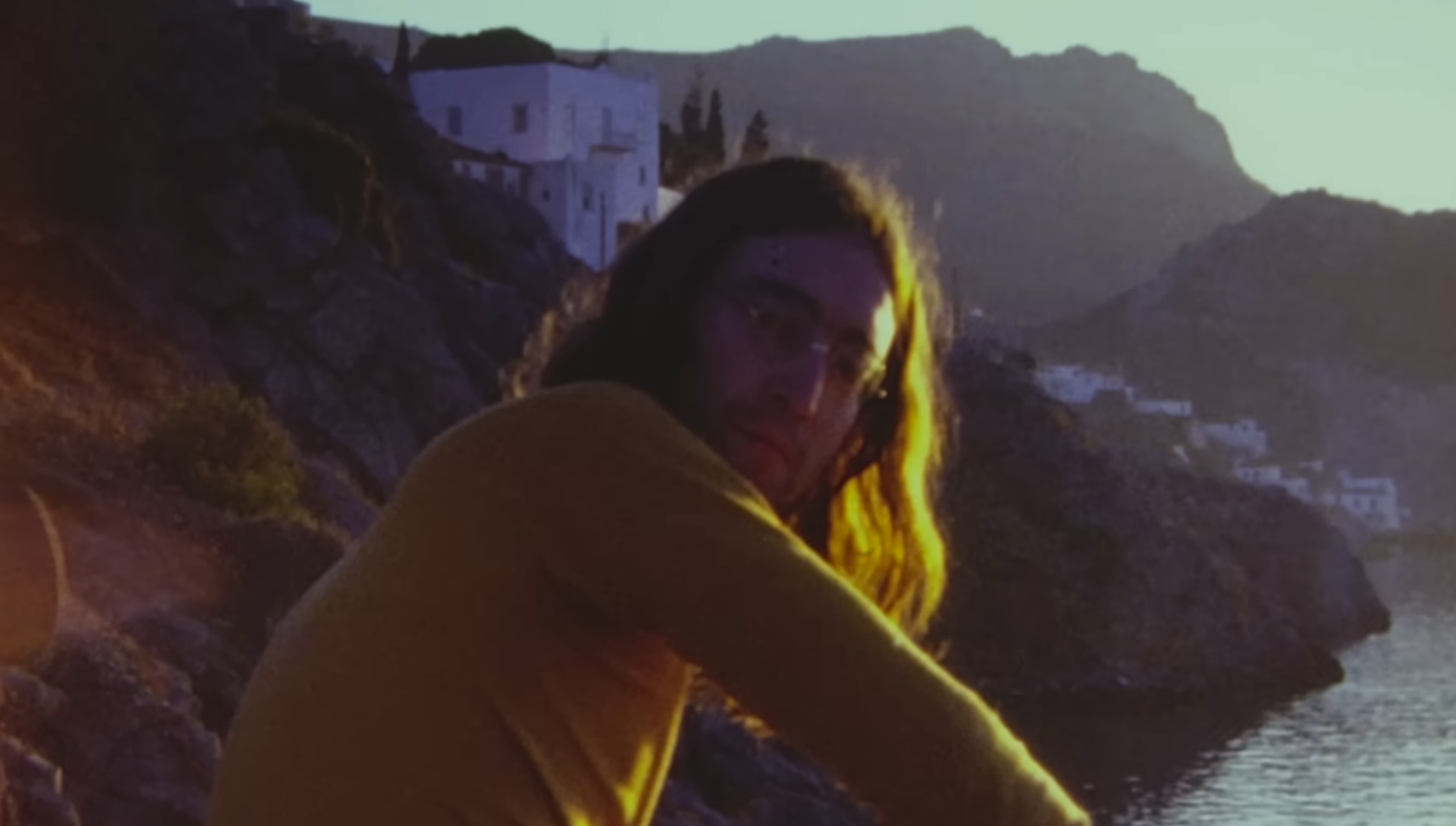 Uma edição inédita de John Lennon e Yoko Ono na Grécia